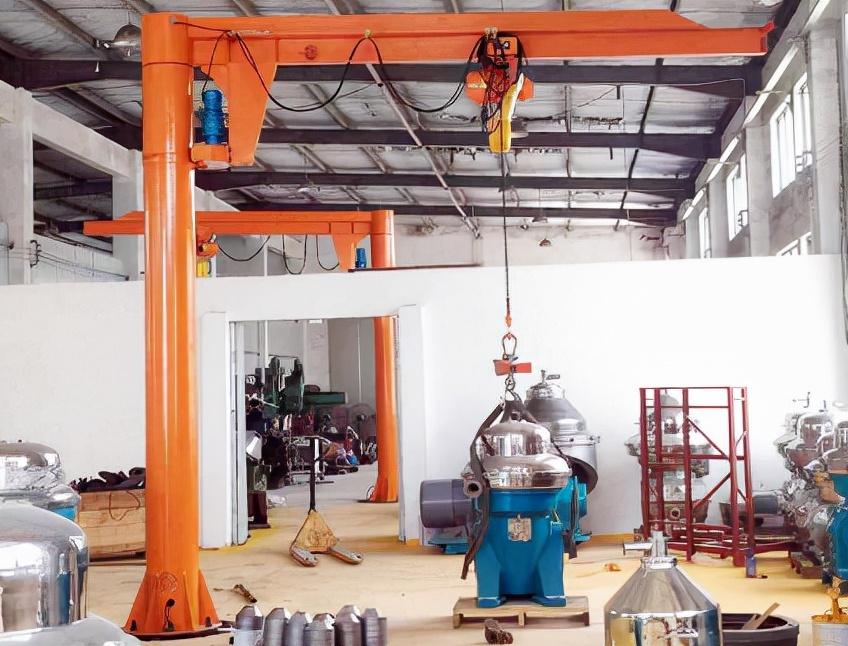 成华制造|操作悬臂吊是否需要特种设备作业人员证？